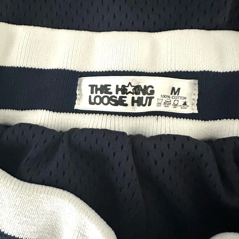 Alpha Phi Navy 72 The Hang Loose Hut Mesh Long Shorts Size Medium NWOT